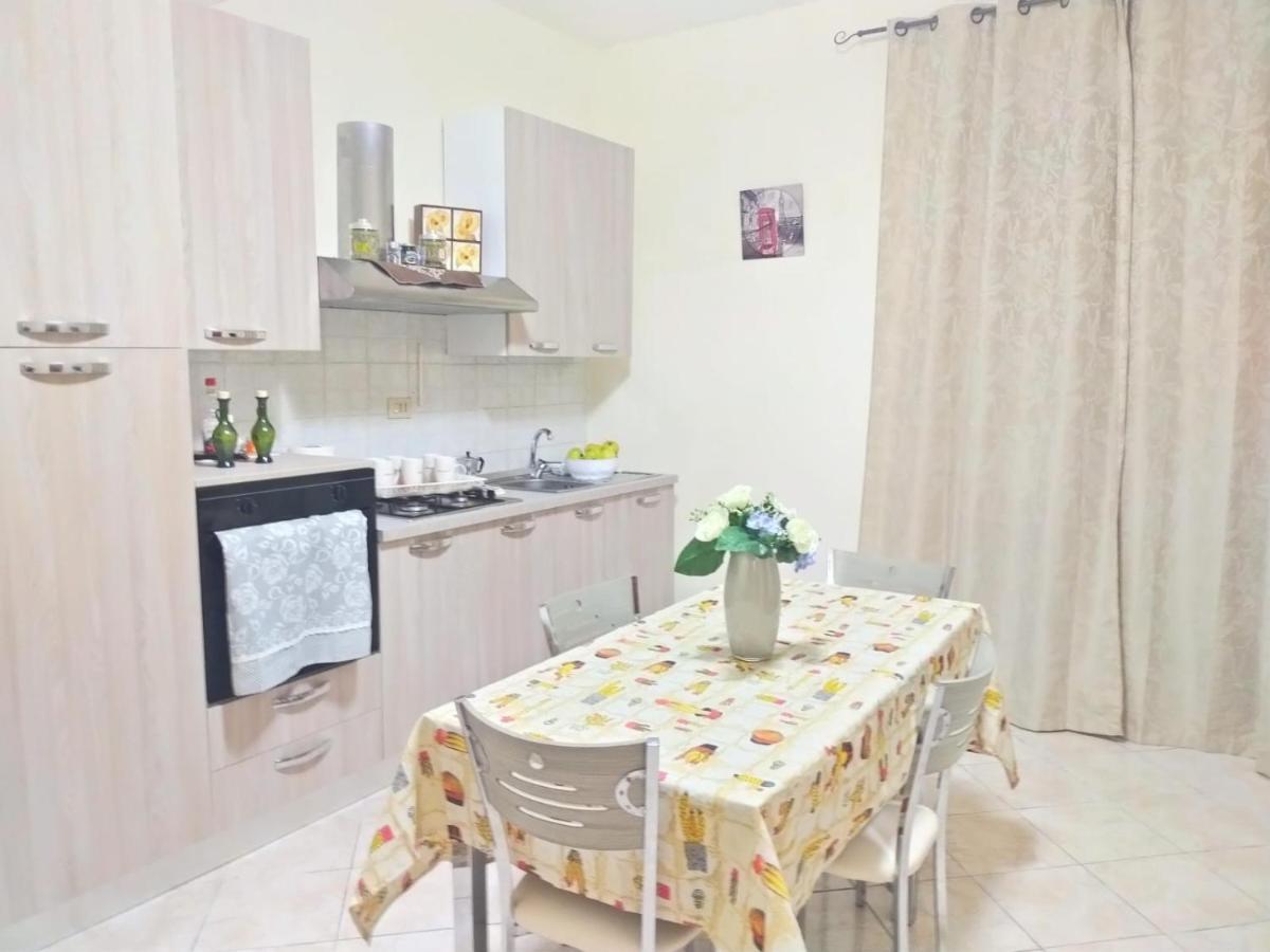 A Due Passi Dalla Cattedrale Apartment Palermo Luaran gambar